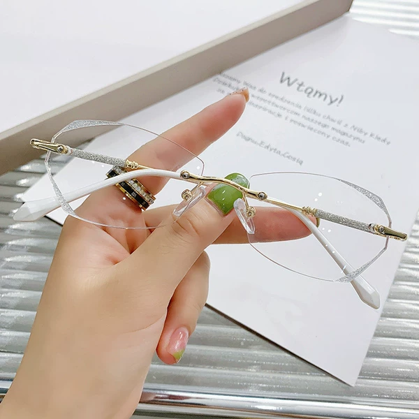 Silver frame [silver edge]