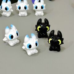 かわいいトリケラトプス恐竜キーホルダーバッグペンダントクリエイティブ漫画ソフトプラスチック人形キーチェーン小さなギフト卸売