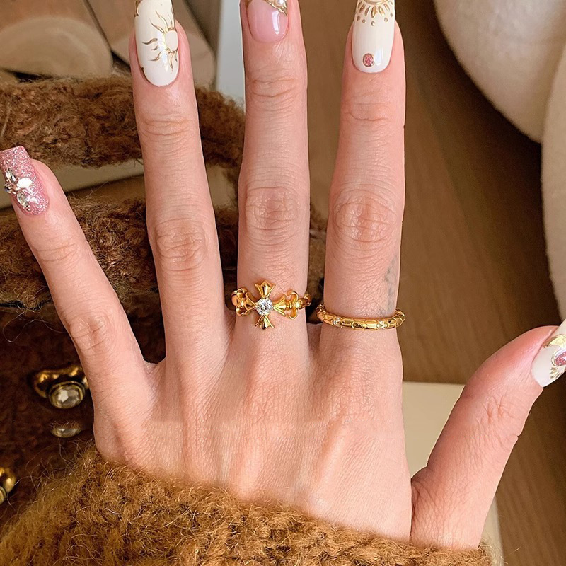 Anello da donna in argento sterling vintage con croce in oro chiaro e fiore di iris, versatile e alla moda_voghion.com