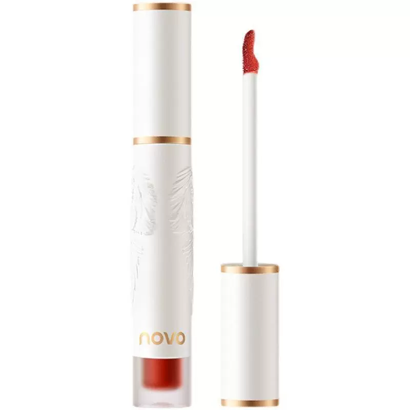 Long-lasting lip gloss, matte lip balm, long-term effect, translucent shading