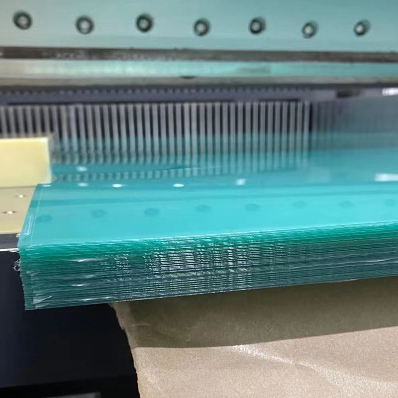 供应美国 沙比克HP12S雾面PC薄膜，0.175mm单面加硬PC 防刮花