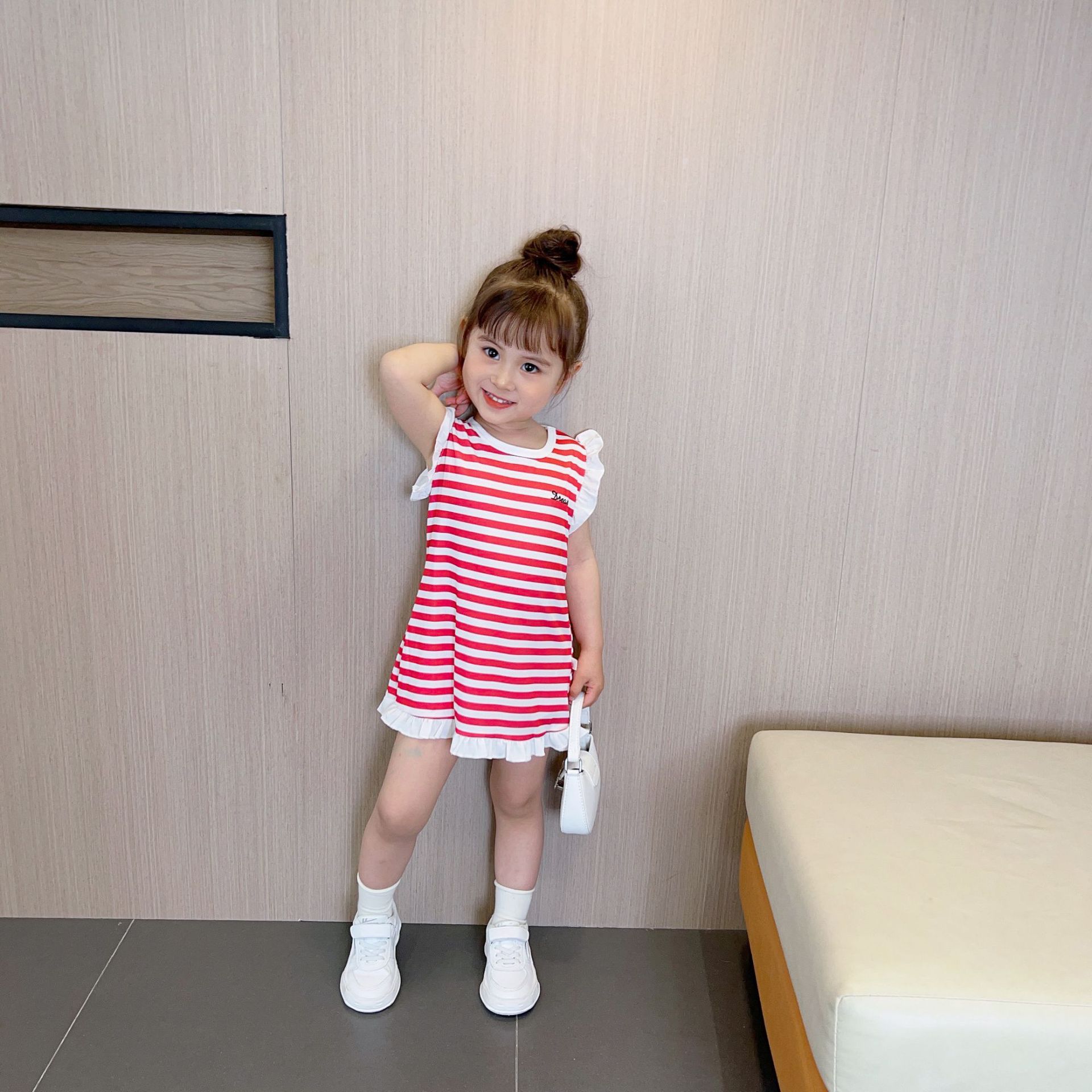 Verano niñas vestido de princesa niñas rayas estilo occidental sin mangas suspender vestido bebé casual playa vestido niños vestido