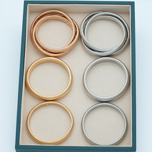 欧美跨境重工个性竖条纹圆环手链 夸张感复古极简手镯批发女