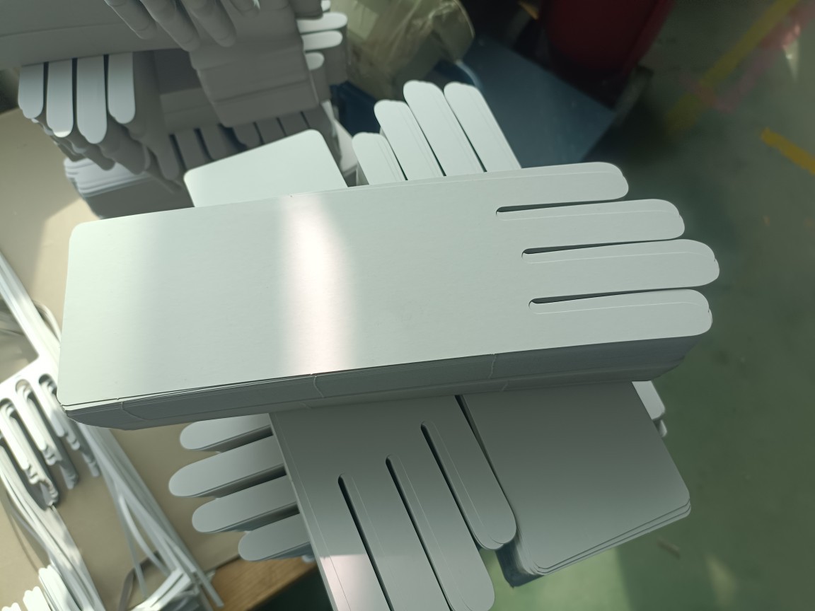 义乌厂家手套白卡纸厚卡纸包装内衬用卡纸双面白硬纸板尺寸定 制