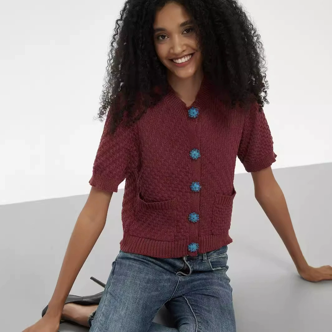 Трансграничная женская оптовая продажа в европейском и американском стиле драгоценные пряжки с короткими рукавами трикотажный свитер тонкий тонкий топ осенний новый