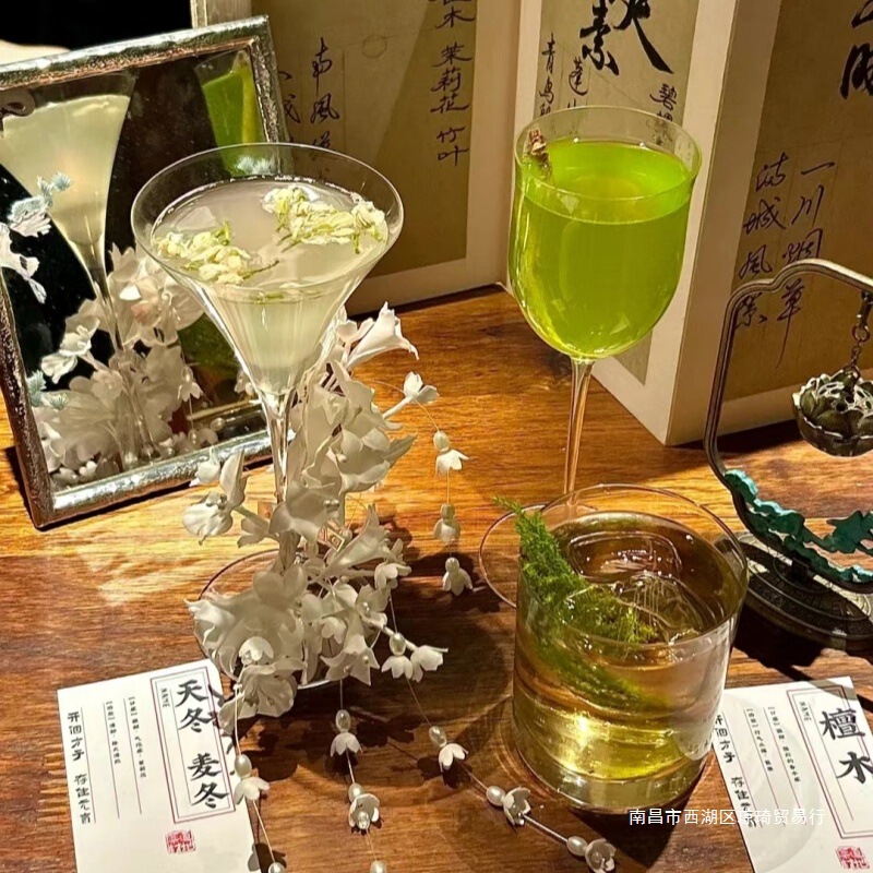 DIY 雰囲気カクテルグラスインワイングラス装飾花蝶ガラスコーヒーカップライト高級バーグラス|undefined