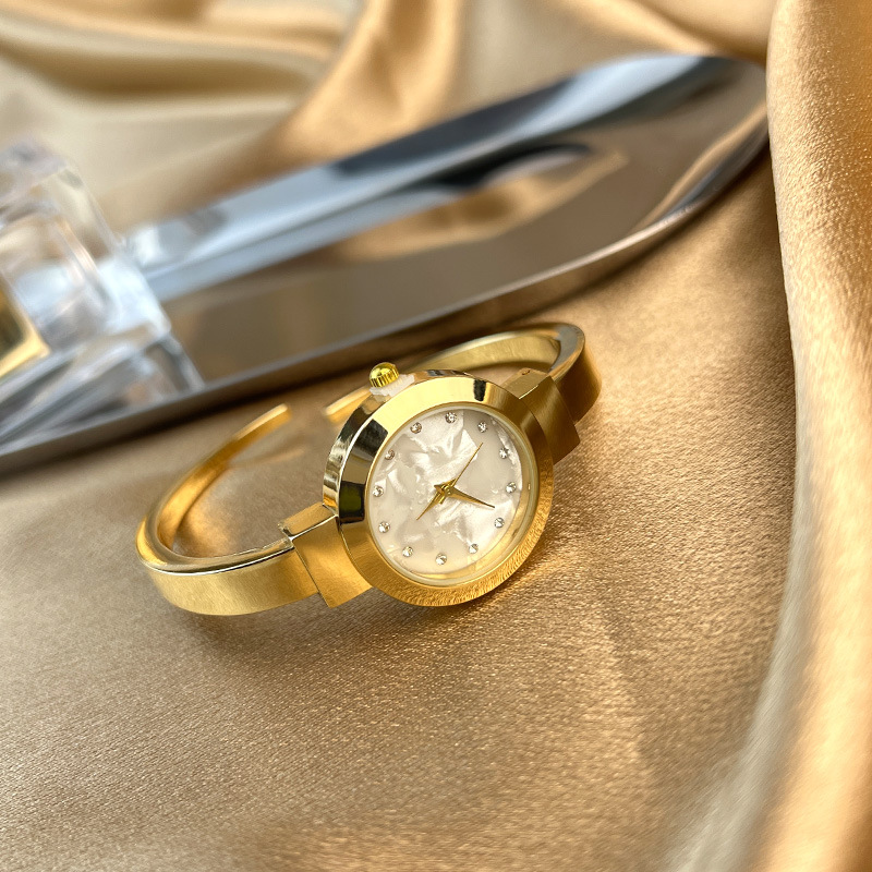 Pulseira minimalista de primavera, quartzo feminino preguiçoso com pulseira de aço Beimu de diamante_voghion.com