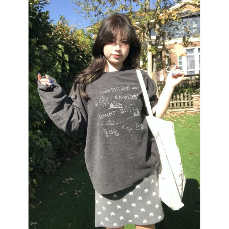 Wear This! !【Relaxed Long Sleeves】Korean-Style Campus Style Long-Sleeve T-Shirt for Women, Ins Super Popular, Warm Top for Autumn and Winter. Wear This! !【Relaxed Long Sleeves】Korean-Style Campus Style Long-Sleeve T-Shirt for Women, Ins Super Popular, Warm Top for Autumn and Winter.