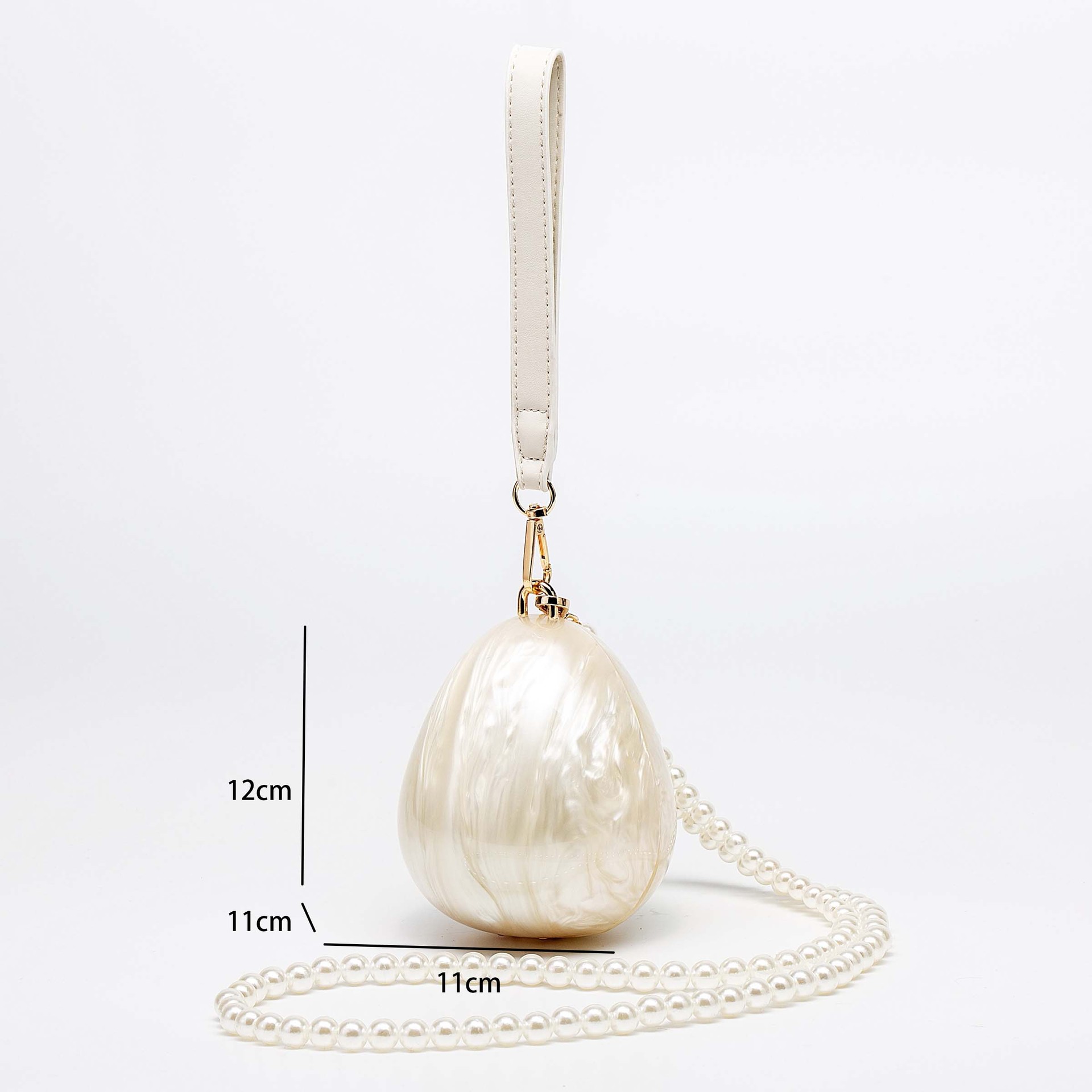 540g Weight Cotton Lining Material Magnetic Buckle Closure Type Single Shoulder Strap, Top Handle Strap Type Evening Bag Bags Type Club, Party Occasion Acrylic Material Heart Shape, Bow Knot Pattern All Seasons Season Women's Gender Elegant Style Square, Oval Shape Arylic Heart Shape Bow Knot Square Oval Evening Bags 9