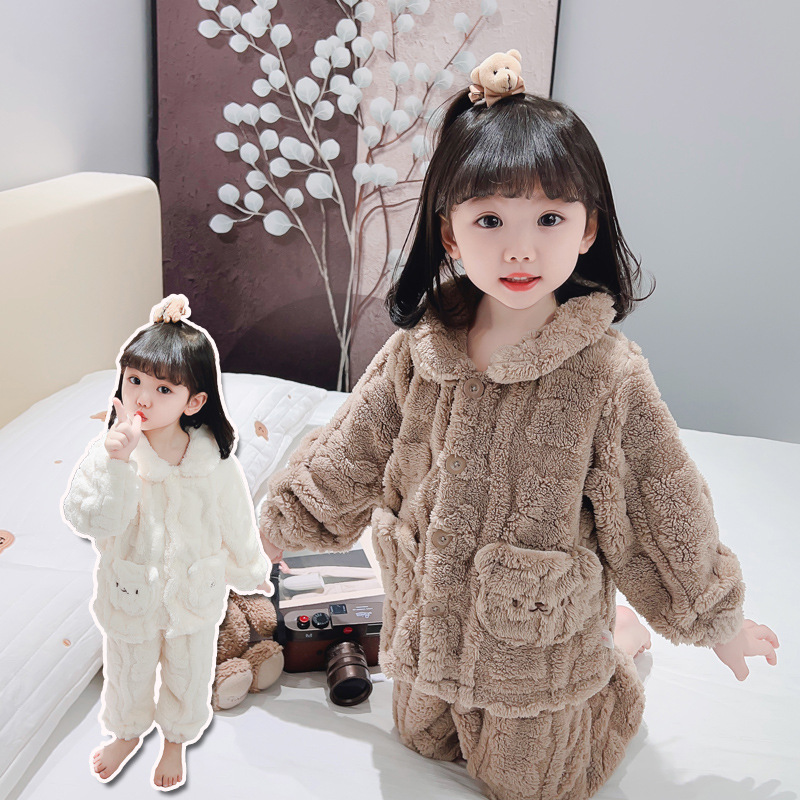 Las niñas de franela engrosada pijamas lindos niños bebé coral polar ropa para el hogar otoño e invierno traje medio y grande de los niños