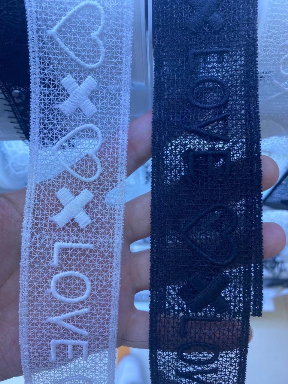 提字织字花边牛奶丝涤光花边高端3D绣花出口品质韩版欧美时尚女装