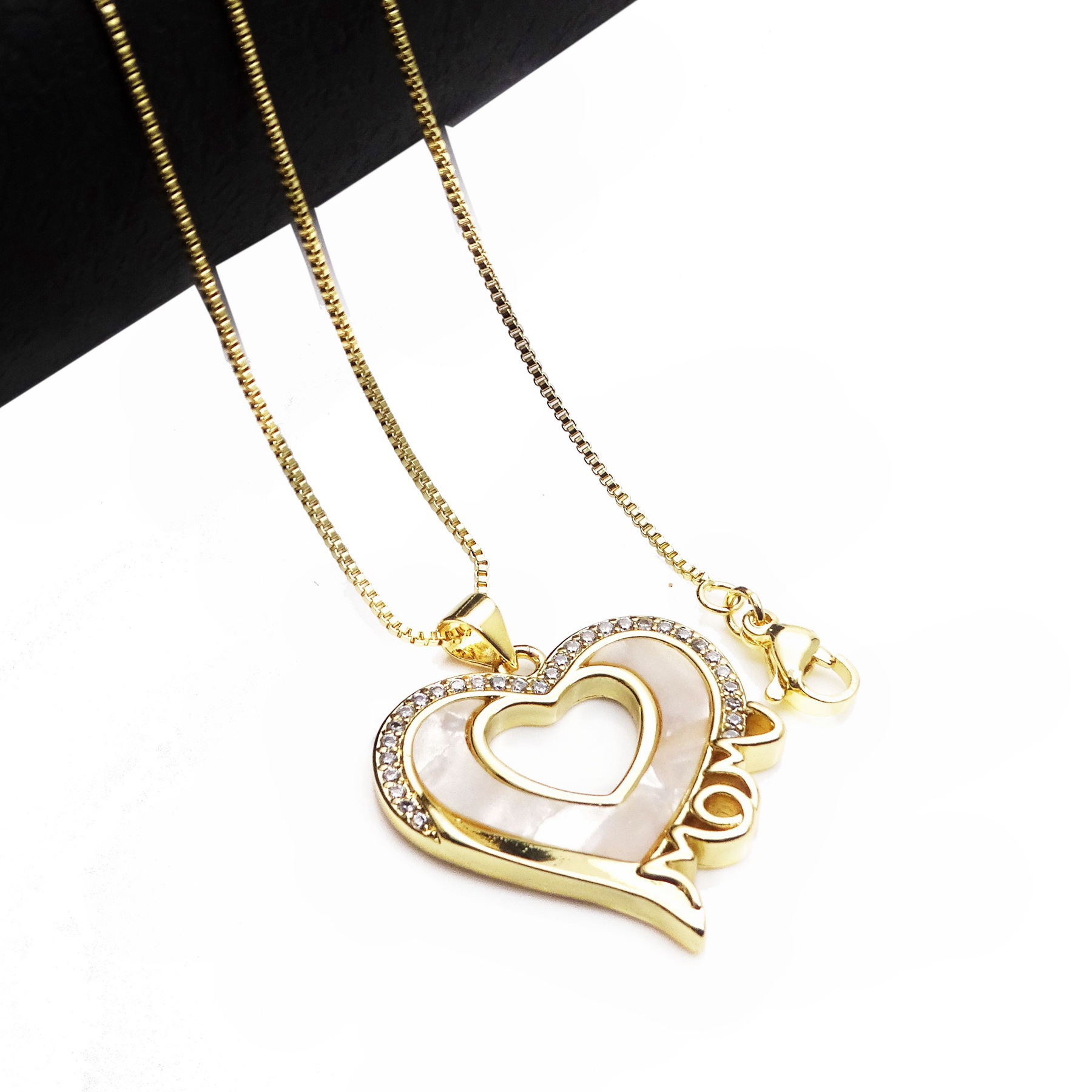 7g Weight Copper Pendant Material Zircon Inlay Material Pendant Necklace Classification Copper Chain Material 1 Piece Quantity Casual Occasion Copper Material Letter, Heart Shape Pattern Women's Gender Inlay Design Simple Style Style Copper Inlay Letter Heart Shape Zircon Pendant Necklace 11