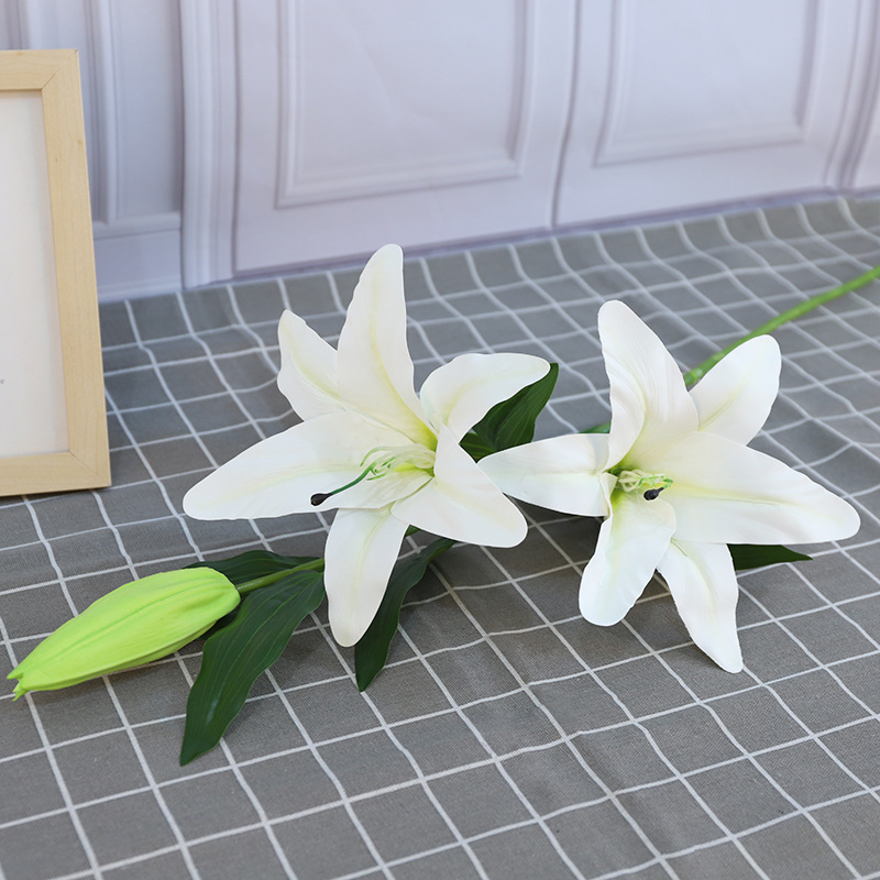 Flor de lirio 3-cabeza mano-sensación flor artificial decoración del hogar flor artificial boda flor artificial decoración ramo artificial planta verde