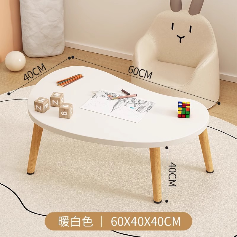 お茶のいくつかの小さいタイプの客間の家庭用は簡単で現代的な小さいテーブルの寝室に座って簡易的に部屋を借りるために低いテーブルを使います。|undefined