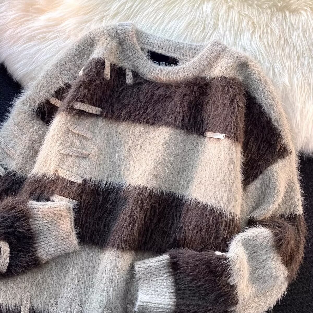 Autumn And Winter Couple Soft Glutinous Mink Fleece Sweater For Exterior Design, Wide Striped Knitted Top_voghion.com