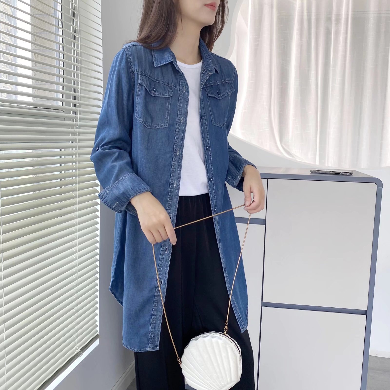 ​​Women’s Tencel Denim Shirt – Upgraded Breathable Long Sleeve Blouse (Light/Dark Blue, M-XXXL)​​_mkmklike.com