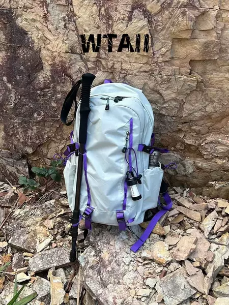 Wtaii Outdoor Backpack 30L Large Capacity Hiking Lightweight Backpack Men's and Women's Waterproof Backpack Travel Mountaineering Bag