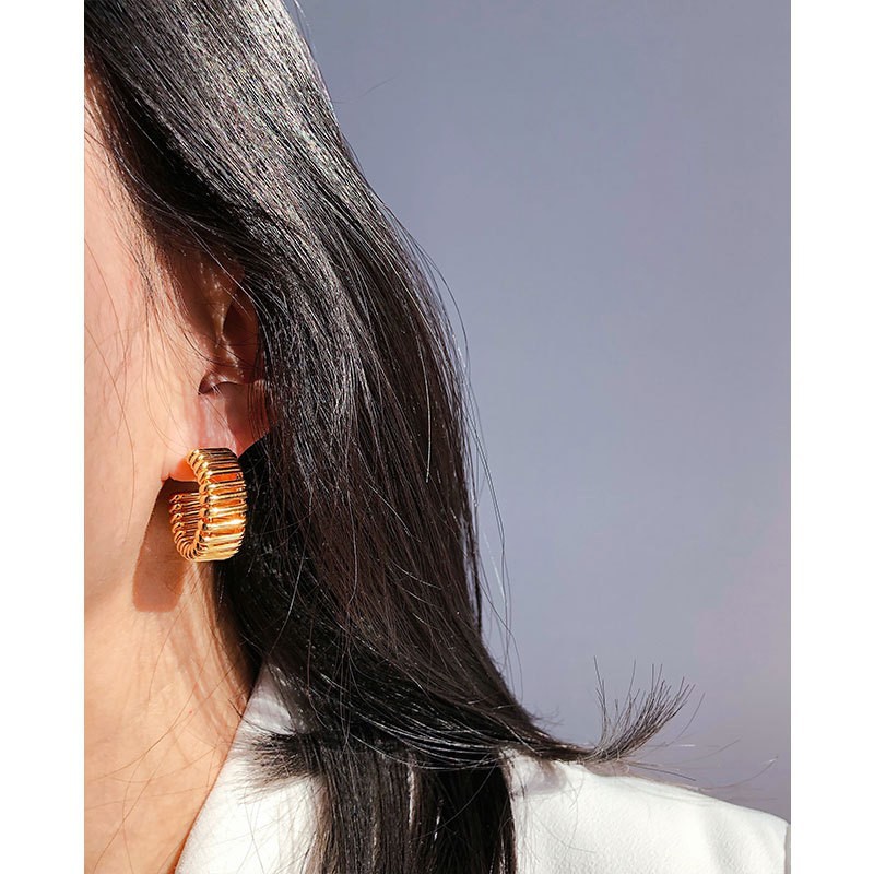 11g Weight 925 Sterling Silver Ear Needle Material 18K Gold Plated Plating Material 1 Pair Simple Style C Shape Waves Plating Brass 18K Gold Plated Ear Studs