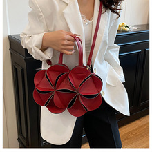 跨境爆款日韩潮流小众设计高级花朵造型手提包女PU拼接单肩斜挎包