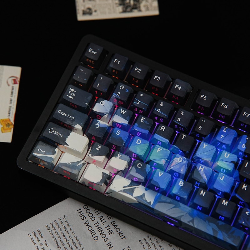 Jcm Butterfly Double-Engraved Translucent Pbt Original Full Set Keycaps with French, German, Western, Korean, Russian, European Standard, and Minor Languages, Popular for Cross-Border Trade