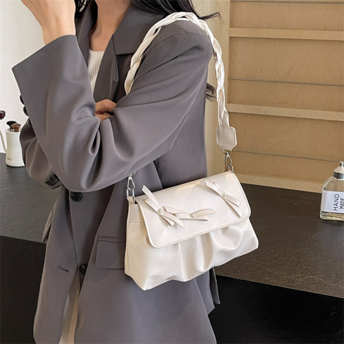 Korean style simple design bow casual personality bag for women 2024 spring and summer new style beautiful crossbody small square bag