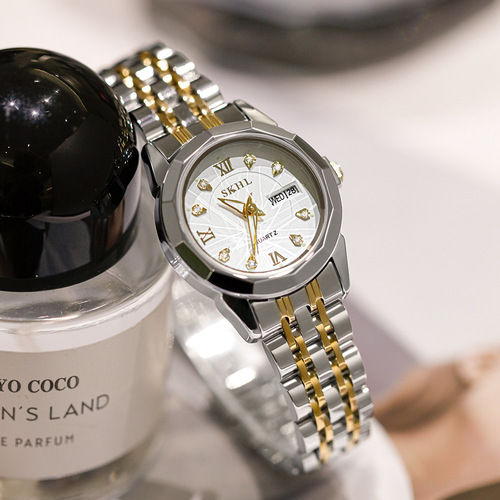 Time and Space Corridor New Luminous Fashion Quartz Watch Roman Temperament Rhinestone Small Disc Calendar Ladies Steel Band Watch