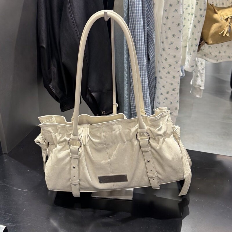 Korean Cross-Border Niche Matin Pleated Tote Bag Kim Versatile Shoulder Underarm Bag Crossbody Bag Handbag Commuter Bag Korean Cross-Border Niche Matin Pleated Tote Bag Kim Versatile Shoulder Underarm Bag Crossbody Bag Handbag Commuter Bag