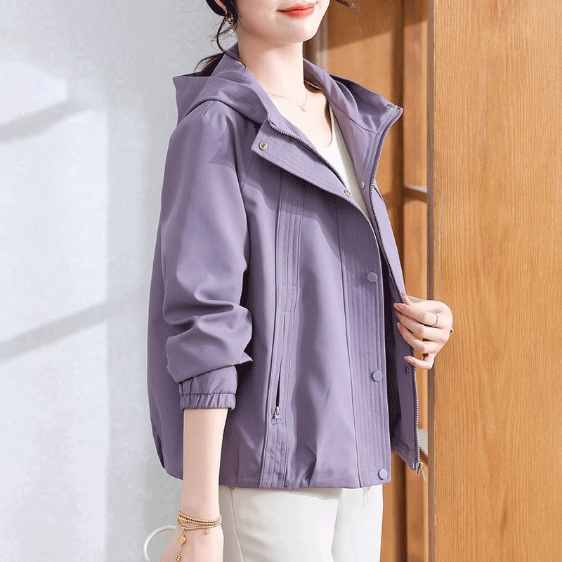 Mom's Autumn Casual Windbreaker Jacket New Style Middle-Aged and Elderly Women's Loose and Dignified Pure Color Slim Hooded Clothes