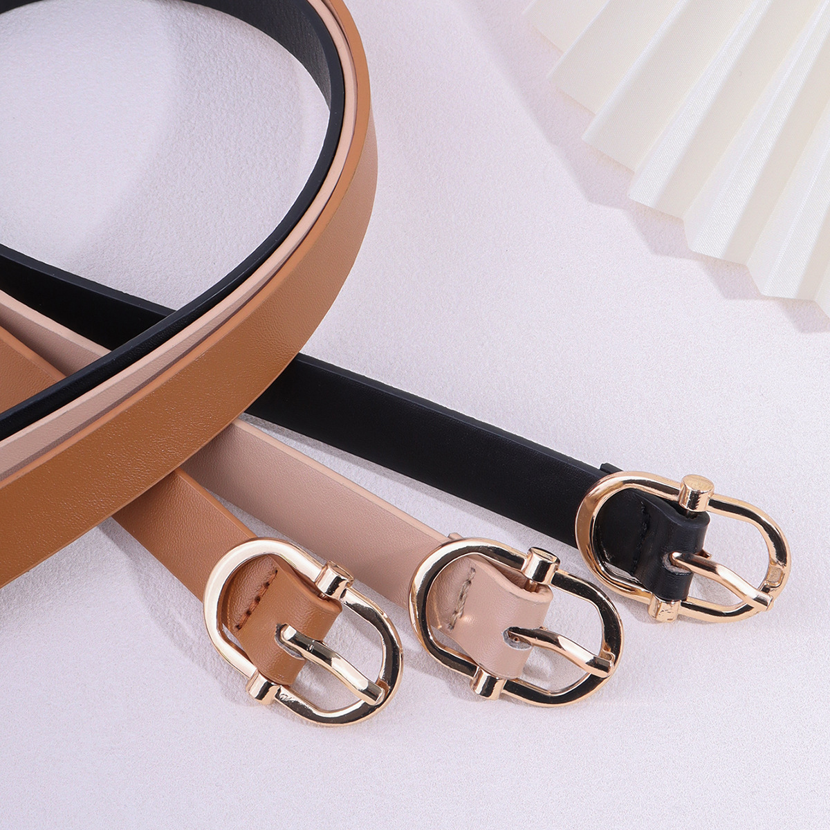 2025新款百搭极简女士皮带韩版chic风高级感配裙子大衣装饰腰带女