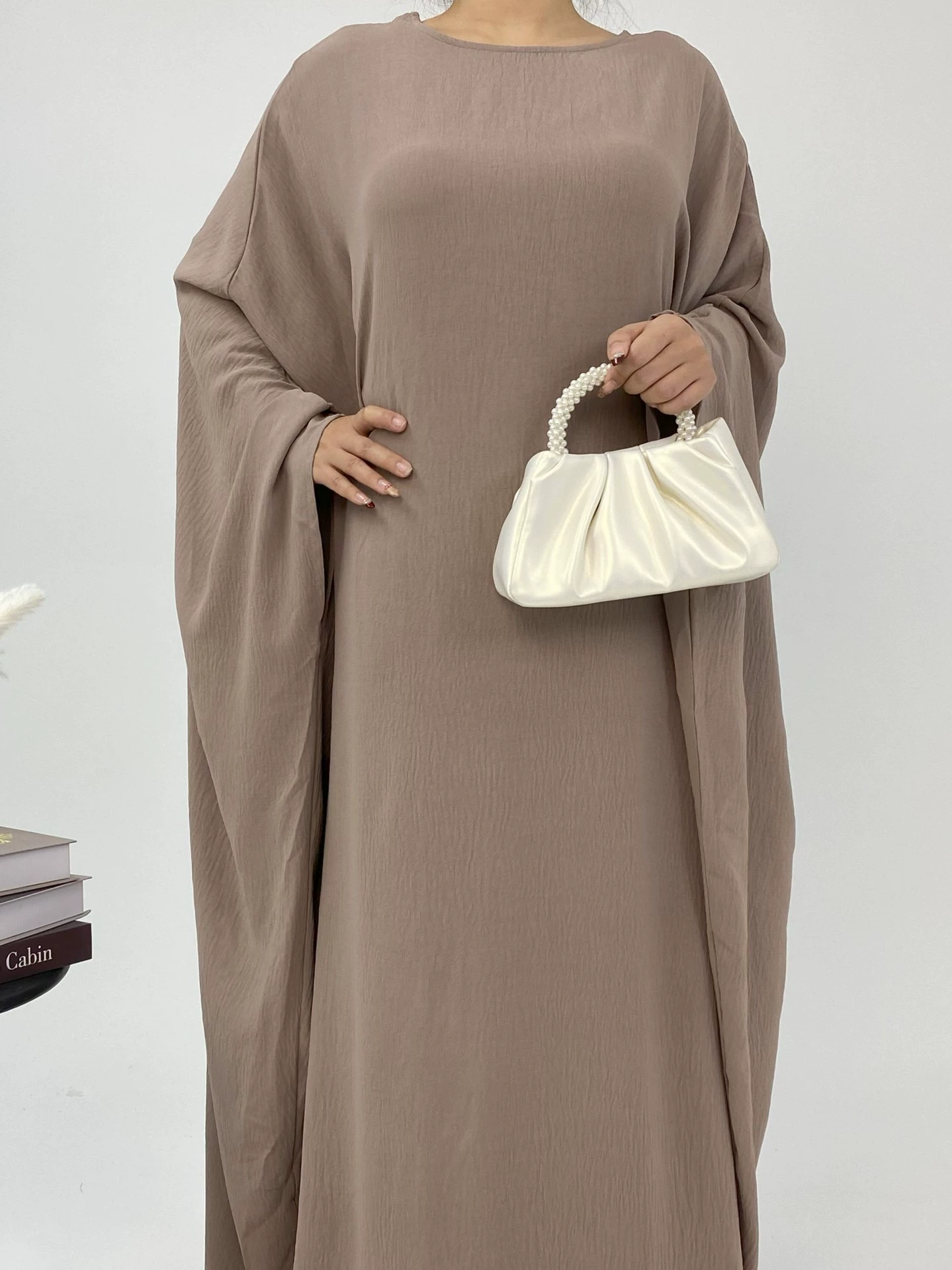 Brace, dress with sleeves, (Cross-border trading)