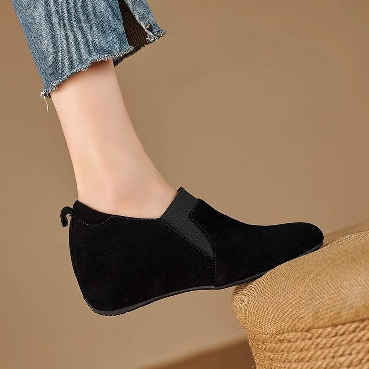 6cm 안쪽 강화 두꺼운 바닥 얕은 입 싱글 레이어 신발 여성의 가을 및 겨울 새로운 슬립 온 로퍼 올매치 강화 게으른 신발