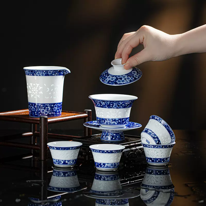 景德镇青花玲珑茶具套装釉下彩功夫茶具陶瓷盖碗茶杯子套装伴手礼