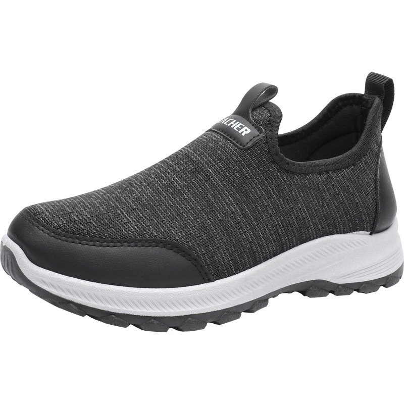 Zapatos de tela viejos de Beijing para hombres y mujeres zapatos de ajenjo para parejas casual suela suave transpirable y cómodo zapatos de papá de mediana edad y ancianos zapatos individuales