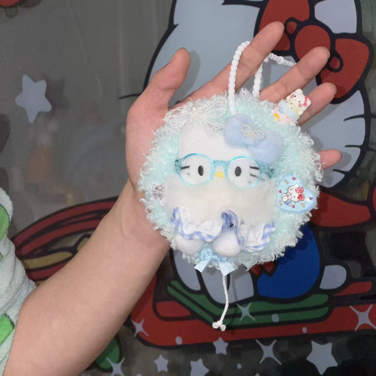 黒麦わら帽子キティ帽子ベビーペンダントラブバックル人形人形かわいいヘップバーンスタイルペンダントキーホルダー