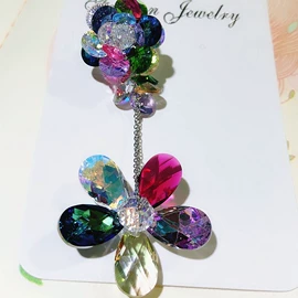 手链;项链;宝石耳饰