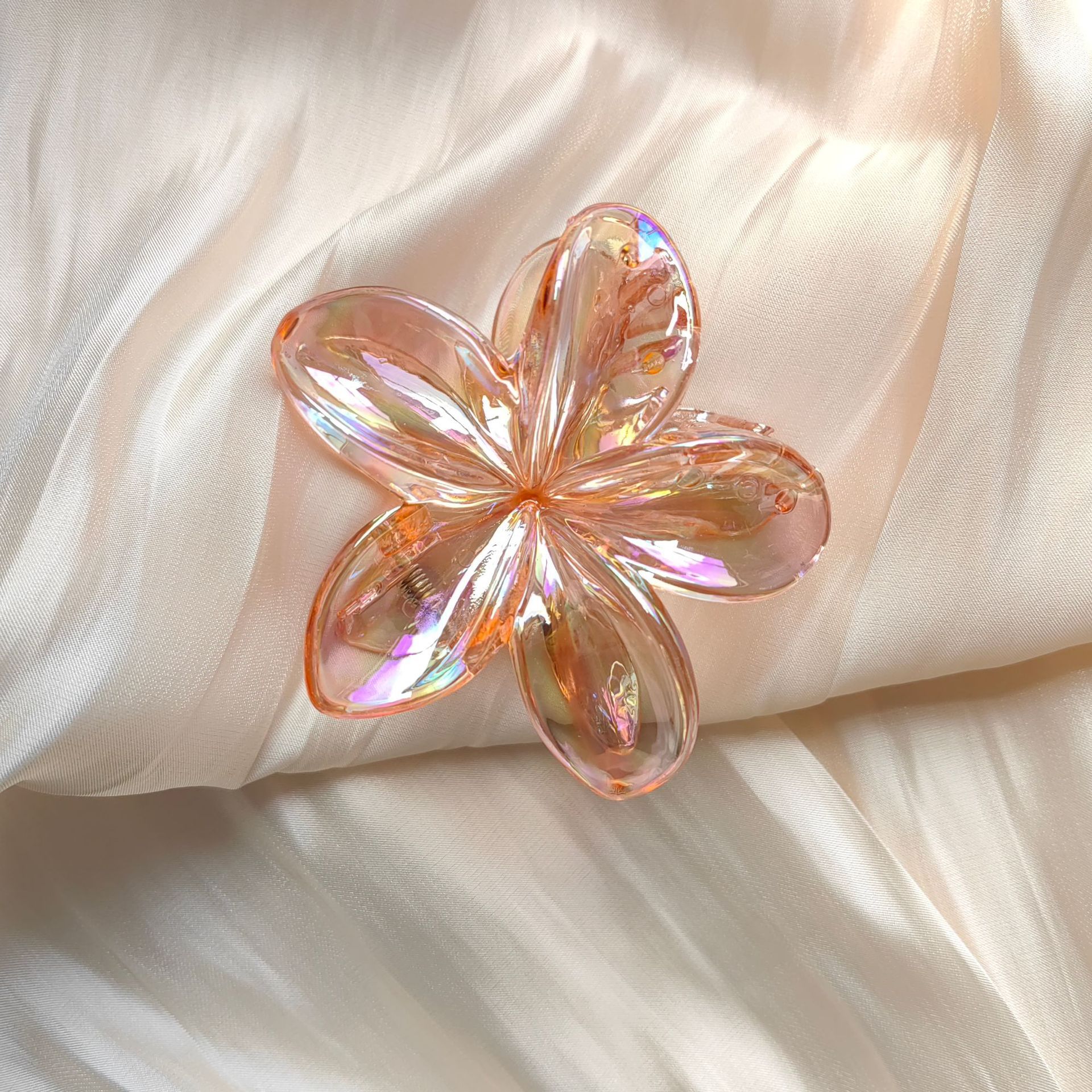 Plastic Material Simple Style Women's Plumeria Plastic Stoving Varnish Hair Clip