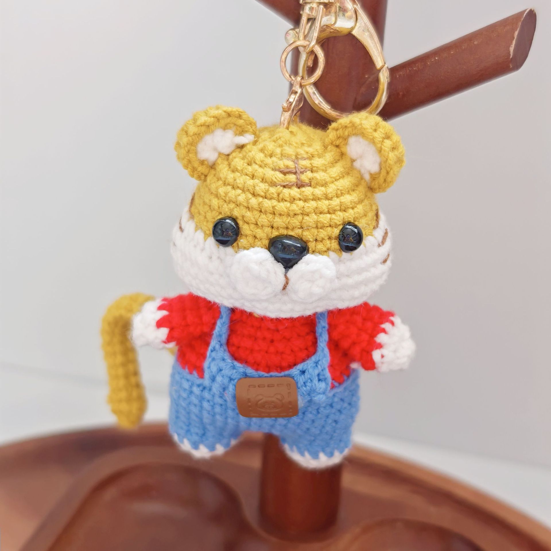 Colgantes de animales del zodiaco tejidos a mano, muñecos de lana hechos a crochet, accesorios decorativos para bolsos, regalos al por mayor y al detalle. image 40