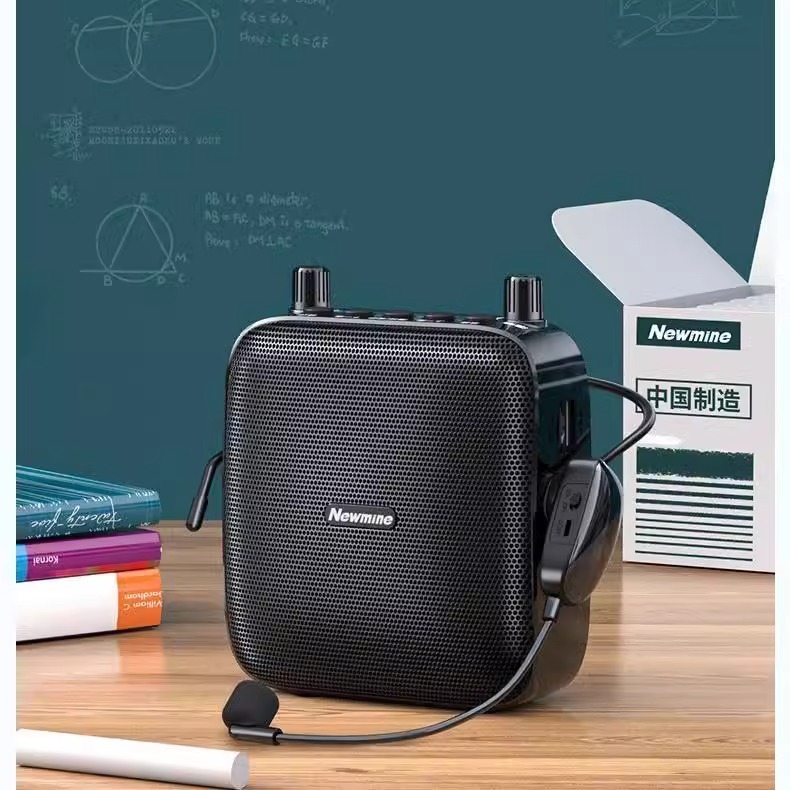 ニューマンU-228小蜂拡声器教師専用ガイド腰にブルートゥースのスピーカーを掛けて授業をします。|undefined