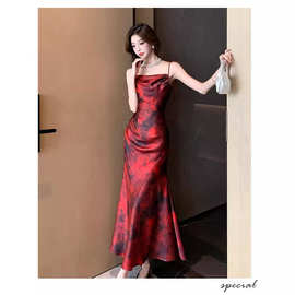 6269跨境新款气质法式复古赫本气质御姐感红色吊带连衣裙伴娘服