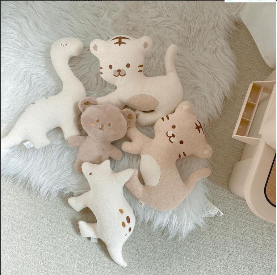韩国ins风老虎毛绒玩具 睡眠陪伴毛绒玩具 生肖拍照道具玩偶公仔
