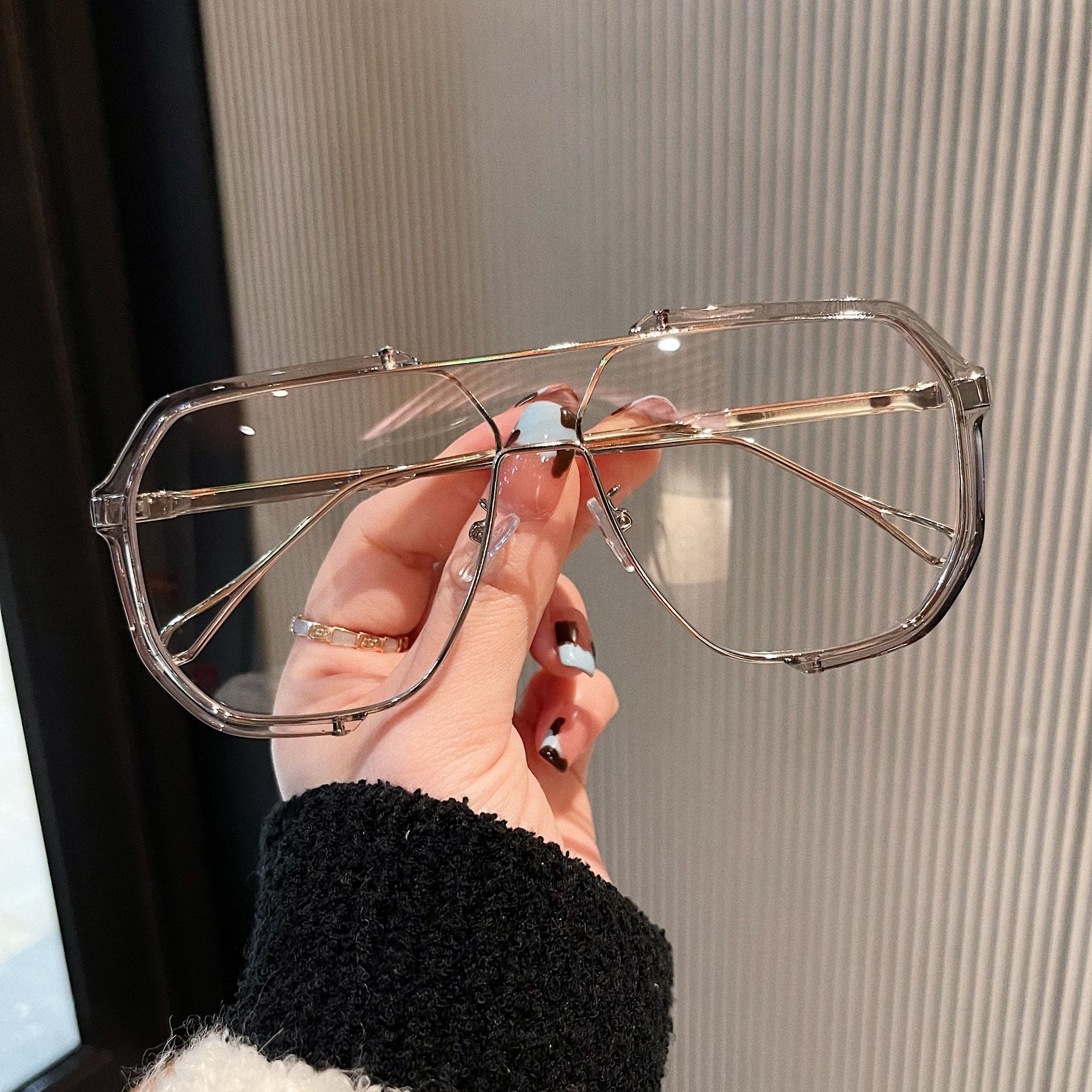 Outdoor, Shopping Occasion Solid Color Pattern Classic Style Solid Color Ac UV400 Protection Square Full Frame Women's Sunglasses
