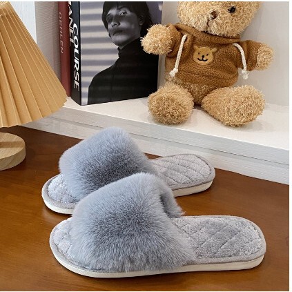Cross-border Amazon PVC winter slippers plush one-word floor cotton slippers indoor home warm fluffy slippers