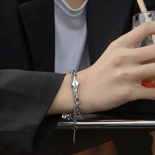 新款个性冷淡风菱镜四角星芒手链潮流小众菱形双层缠绕钛钢手链男