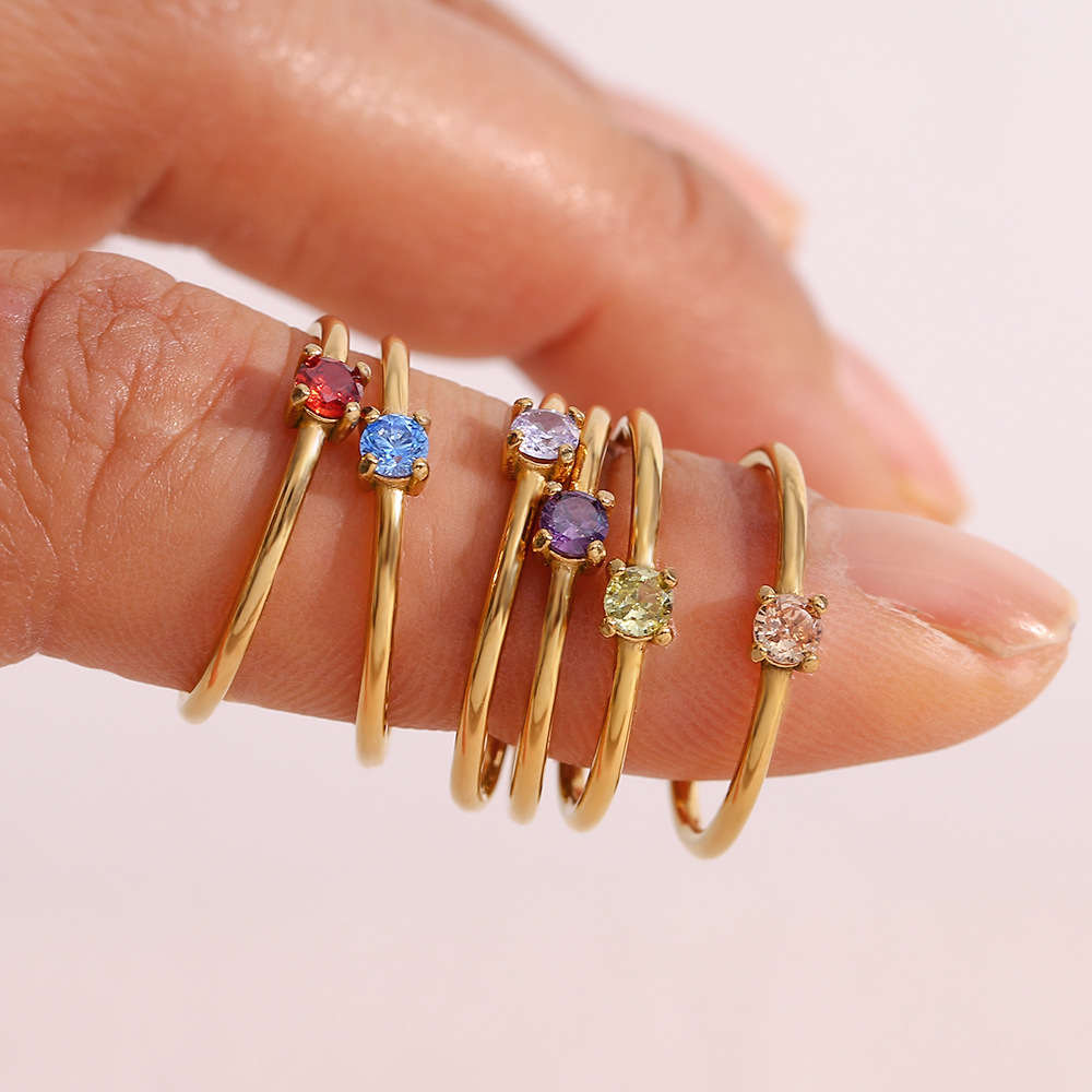 Fashion Round Stainless Steel Plating Inlay Artificial Gemstones Rings 1 Piece