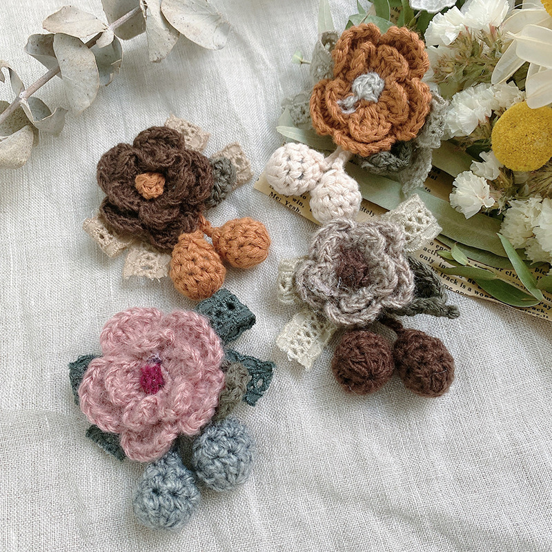 Broche de flor de tela para mujer, elegante pin de ganchillo planta_voghion.com