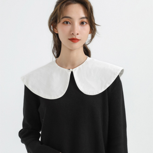 Turn into a beautiful girl in seconds with petal fake collar, playful and cute white cotton shirt fake collar