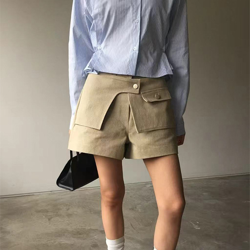 现货韩系2026夏新款设计感小众气质显瘦宽松简约短裤三分裤女