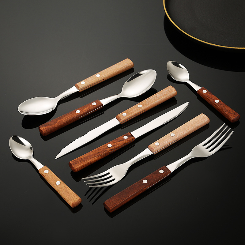 Mango de madera sólida de pera 304 cubiertos de acero inoxidable cuchillo de comida occidental cuchillo de cuchara de cocina cuchillo de filete estilo japonés