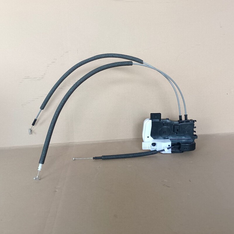 81310-2V000 Is Suitable for Hyundai Veloster Four-Door Car Door Lock Mechanism Central Locking Device 81310-2V000 Is Suitable for Hyundai Veloster Four-Door Car Door Lock Mechanism Central Locking Device