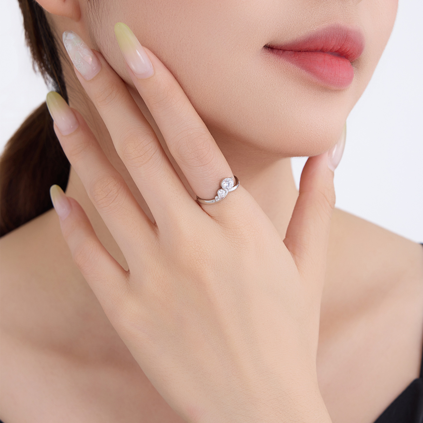 Xuping simple ins anillo de aleación de cobre estilo lujoso temperamento ligero anillo de boda damas joyas transfronterizas al por mayor